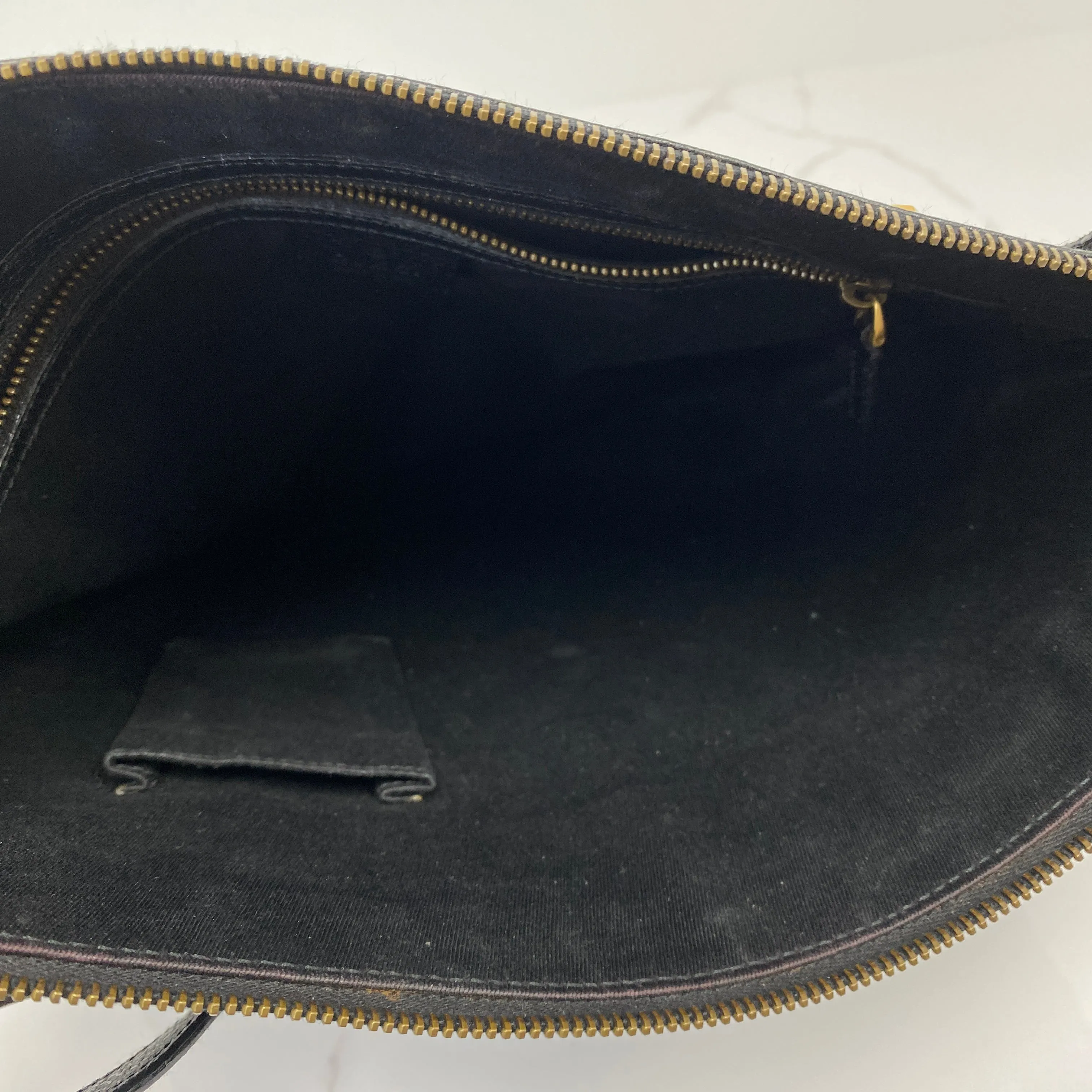 Gucci GG Canvas Messenger Bag
