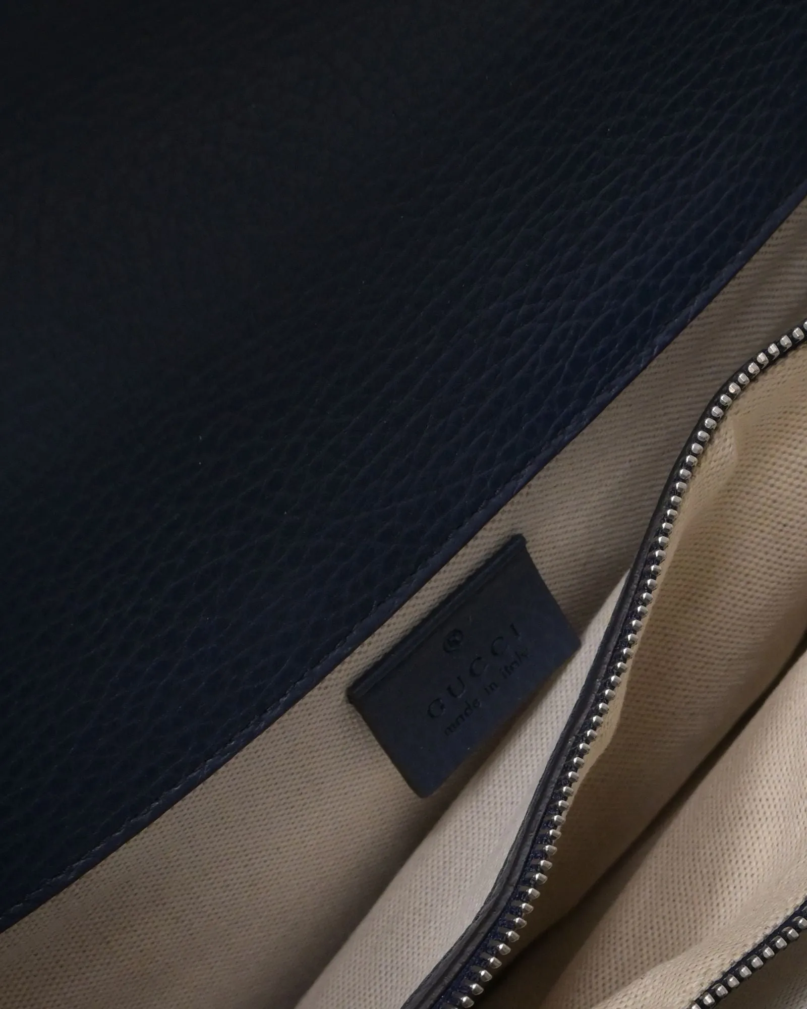 Gucci Small Dionysus Shoulder Bag in Blue Leather