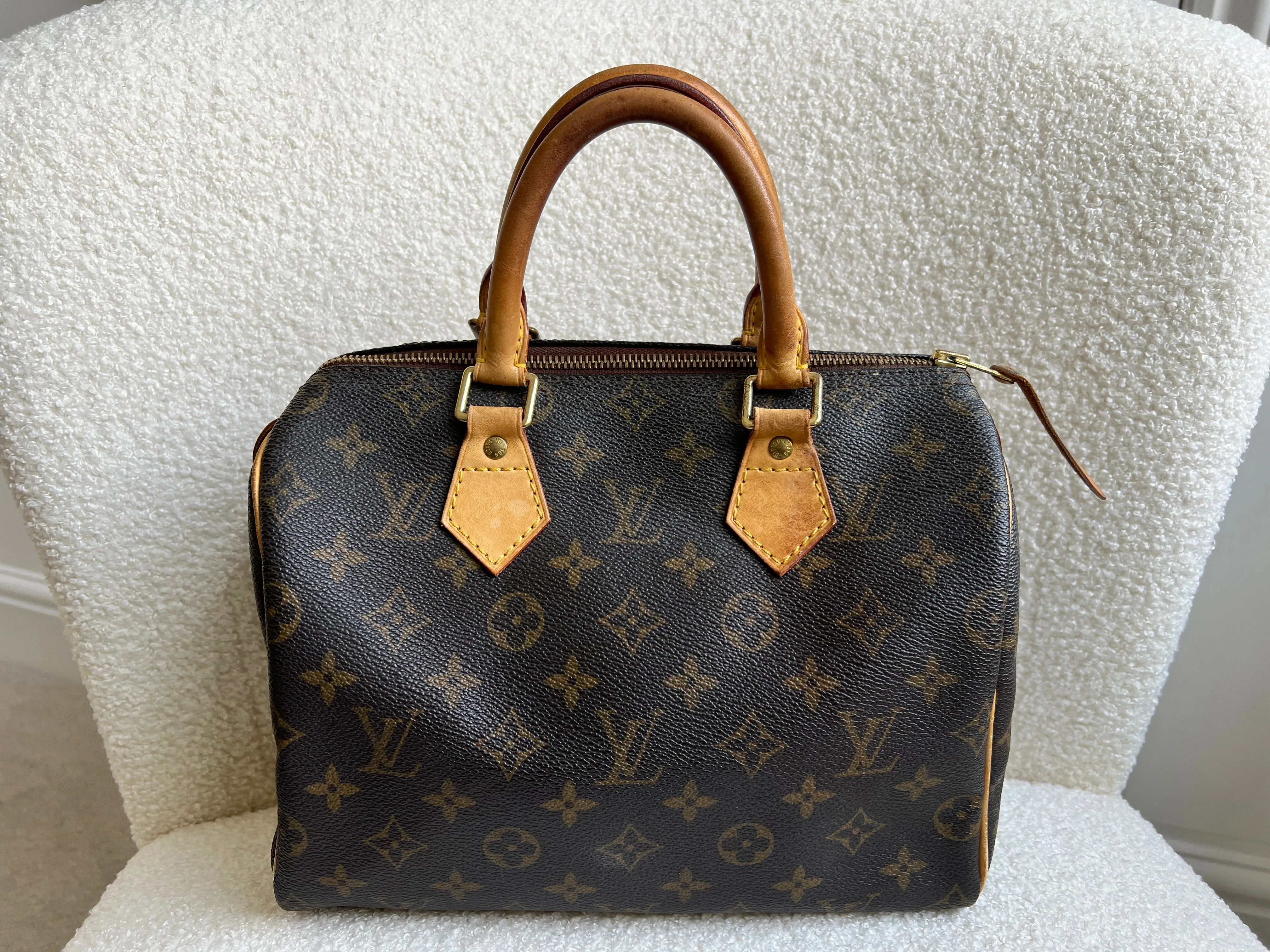 Louis Vuitton Speedy 25 Monogram (RRP £1070)