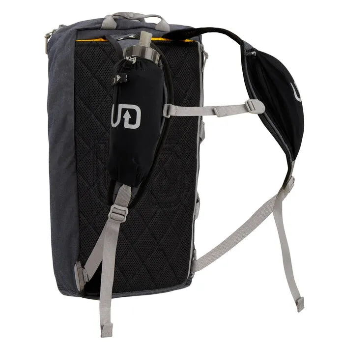 Ultimate Direction Commuter Briefcase - Grey/Black