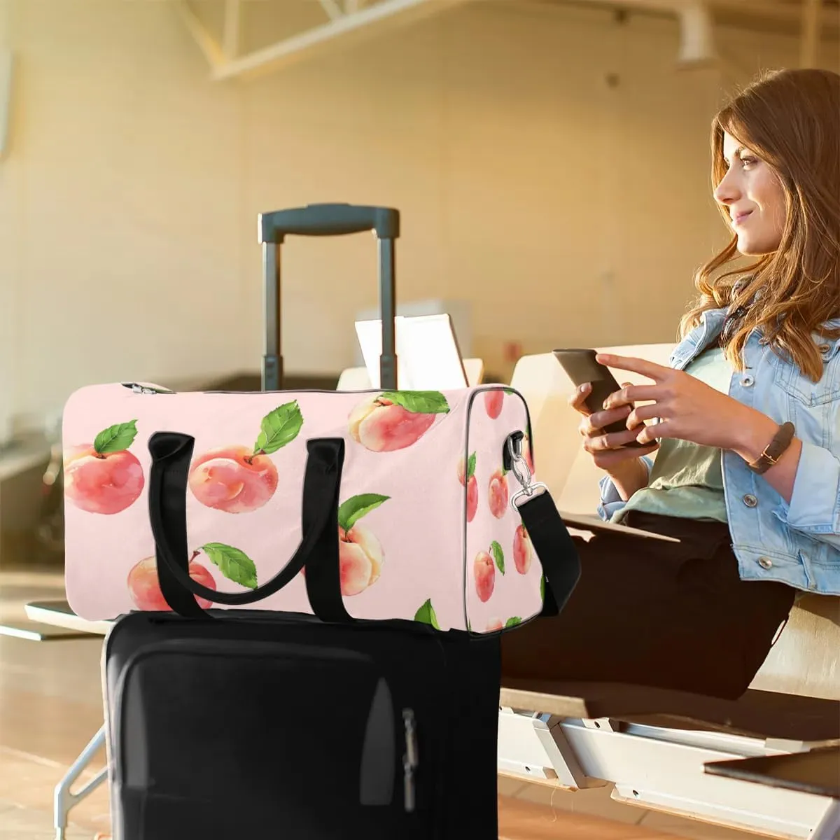 Watercolor Peaches Foldable Lightweight Duffle Bag for Travel - Waterproof Carry On Bags for Airplanes, Travel Duffel Bags for Gym, Weekend